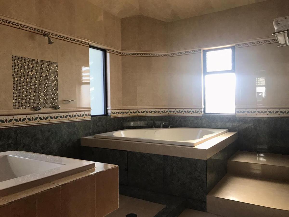 Hotel Candelero Yuriria Ngoại thất bức ảnh